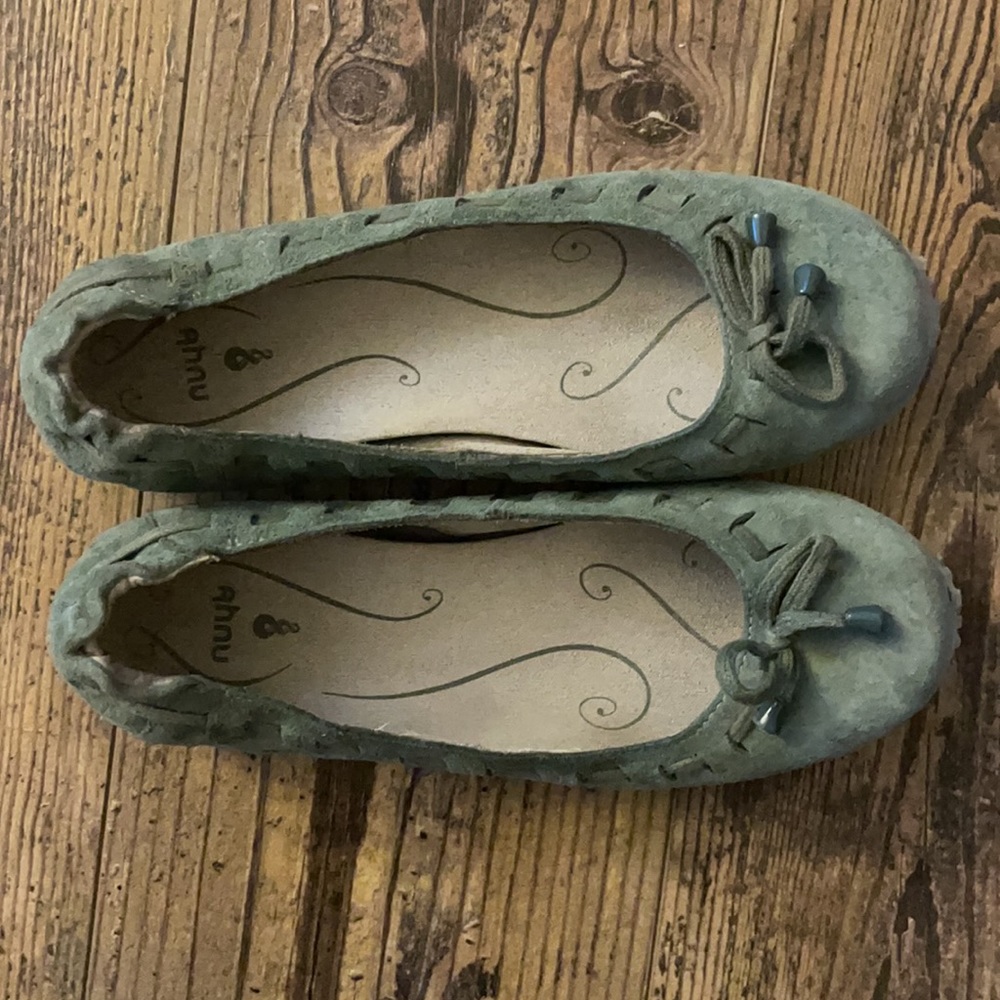 Ahnu suede flats
